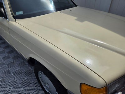 1986 Mercedes-Benz 400-Class 420