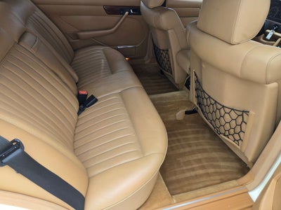 1986 Mercedes-Benz 400-Class 420