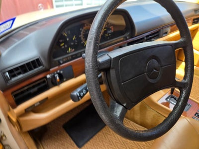 1986 Mercedes-Benz 400-Class 420