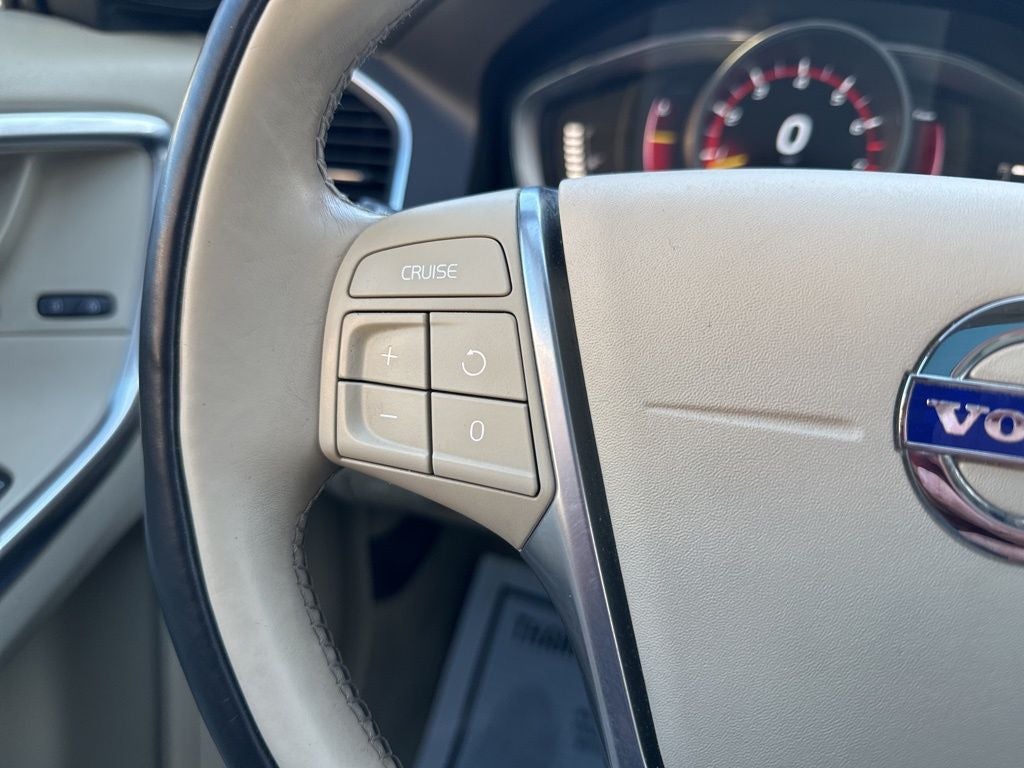 2015 Volvo XC60 T5 Premier