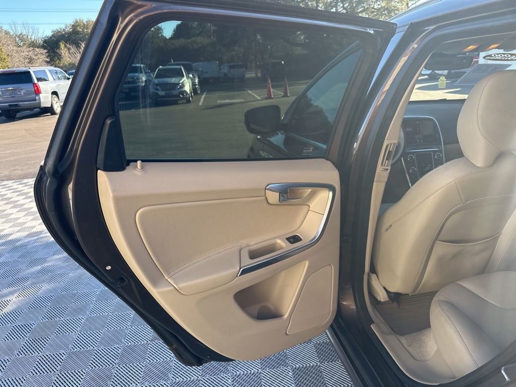 2015 Volvo XC60 T5 Premier