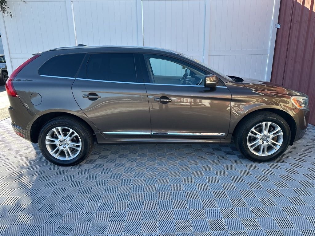 2015 Volvo XC60 T5 Premier