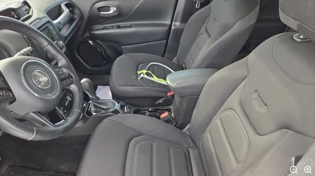 2017 Jeep Renegade Altitude